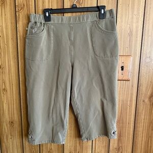 Women's  Green Shorts